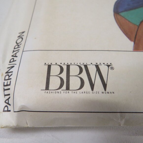 Simplicity 9212 Sewing Pattern Swimsuit Overlock/Surger 18W - 24W UNCUT - Picture 3 of 10